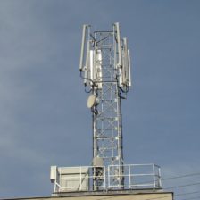 Sieťoví operátori znižujú výkon, aby ušetrili elektrickú energiu